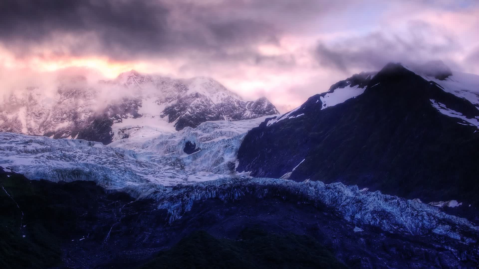 世界登山青年导师暑期巡讲：山区课堂受欢迎，世界登山第一人